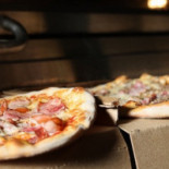 Alex's Pizzabageri Café Mad