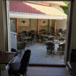 Alex's Pizzabageri Café Inde