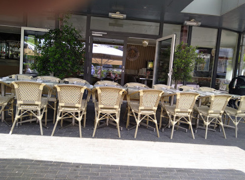 Cafe Engelhardt Udenfor