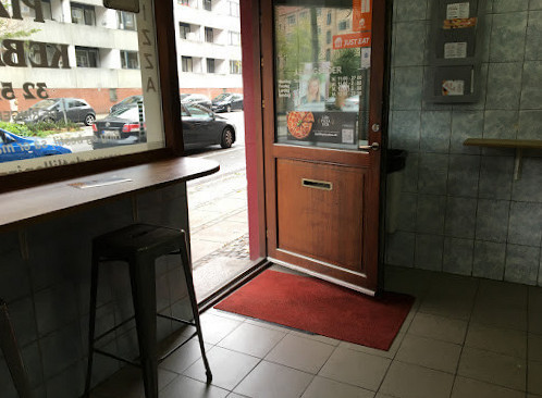 Det Lille Pizza Og Kebabhus Udenfor