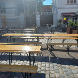 Cafe Vi.2 Udenfor
