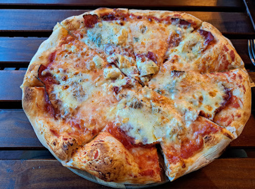 Pronto Pizzaria Iii Udenfor