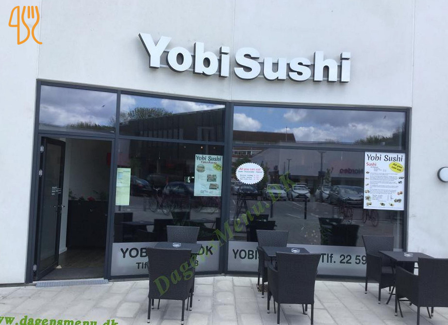 Yobi Sushi Udenfor