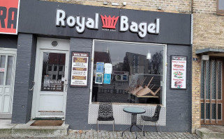 Royal Bagel inside