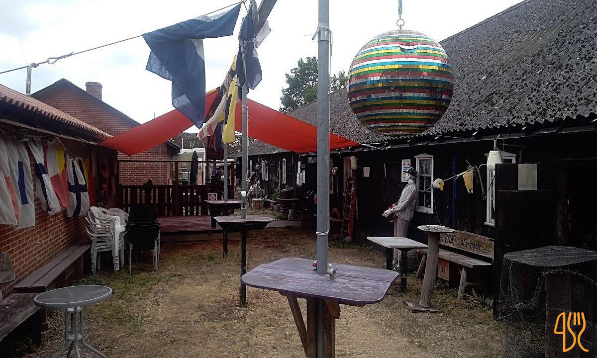 Pakhusgaardens Brasserie Udenfor