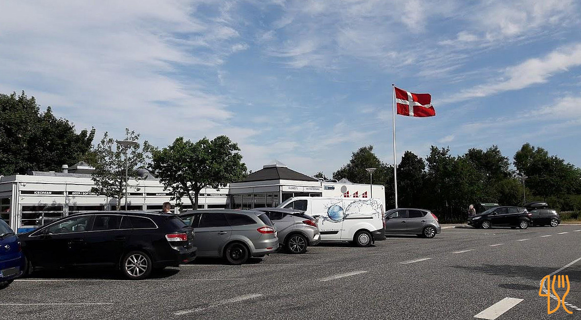 Info-teria Pedersminde Udenfor