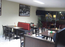 Peppes Pizza Grill V/oender Kacar inside