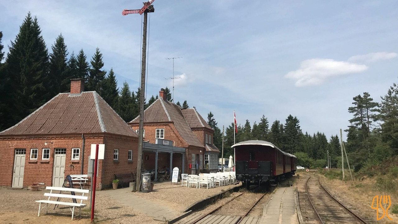 Vrads Station Udenfor