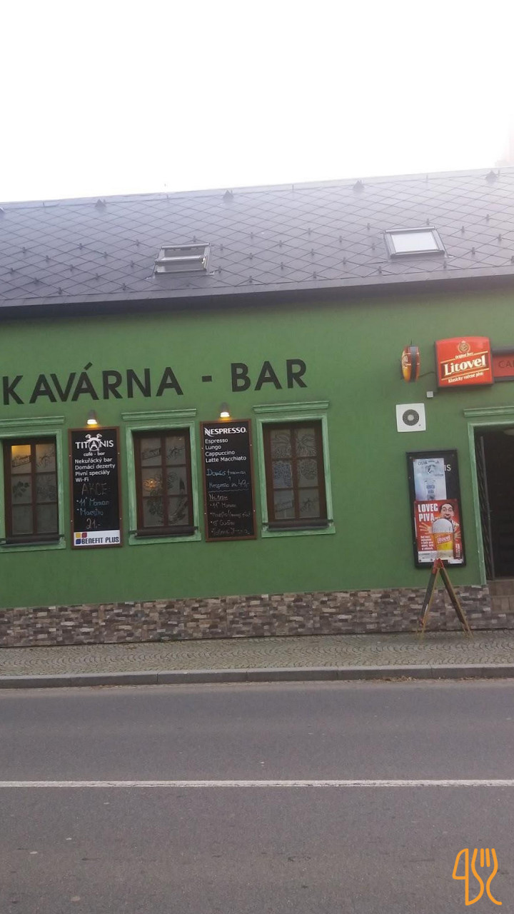 Baade Og Udenfor