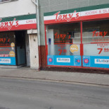 Tony's Pizza Grill Udenfor