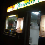 Pizza Pinocchio Udenfor