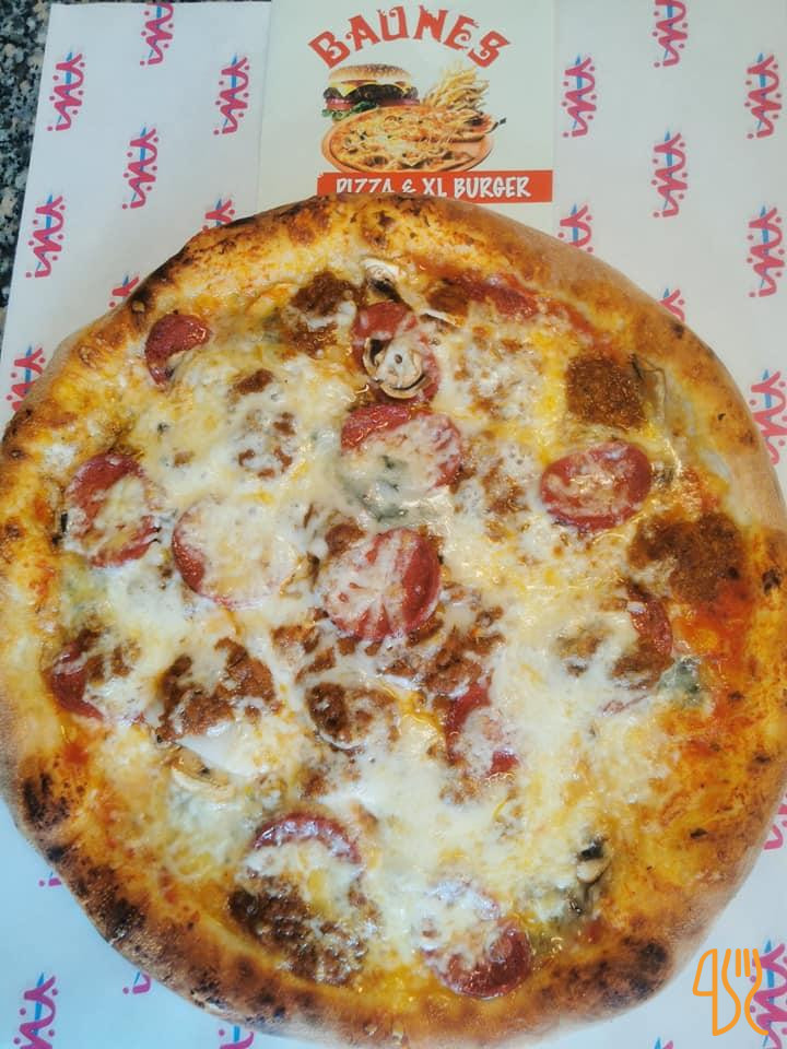 Baunes Pizza Menu