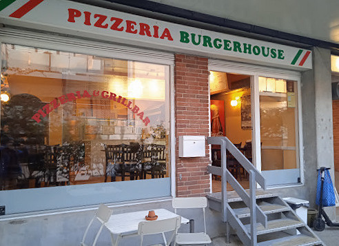 Pizzaria Burgerhouse Udenfor
