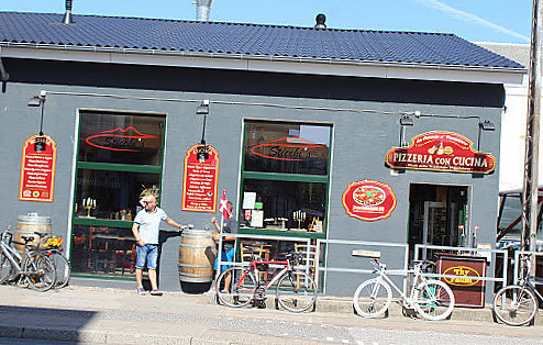 Sticchi's Udenfor