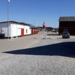 Konen Og Kokken Udenfor