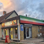 Gastronomia D' Italiana Udenfor