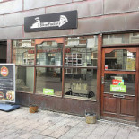 Efes Pizzaria Udenfor