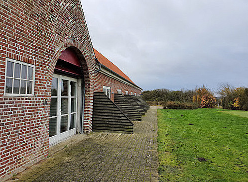 Weis Stue Udenfor
