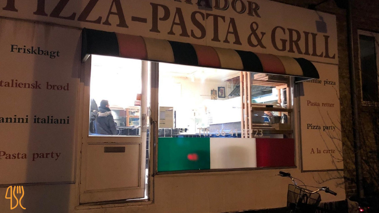 Matador Pizza Udenfor