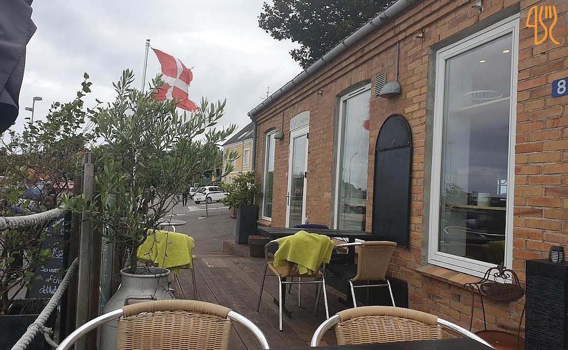Café Emajoka Udenfor