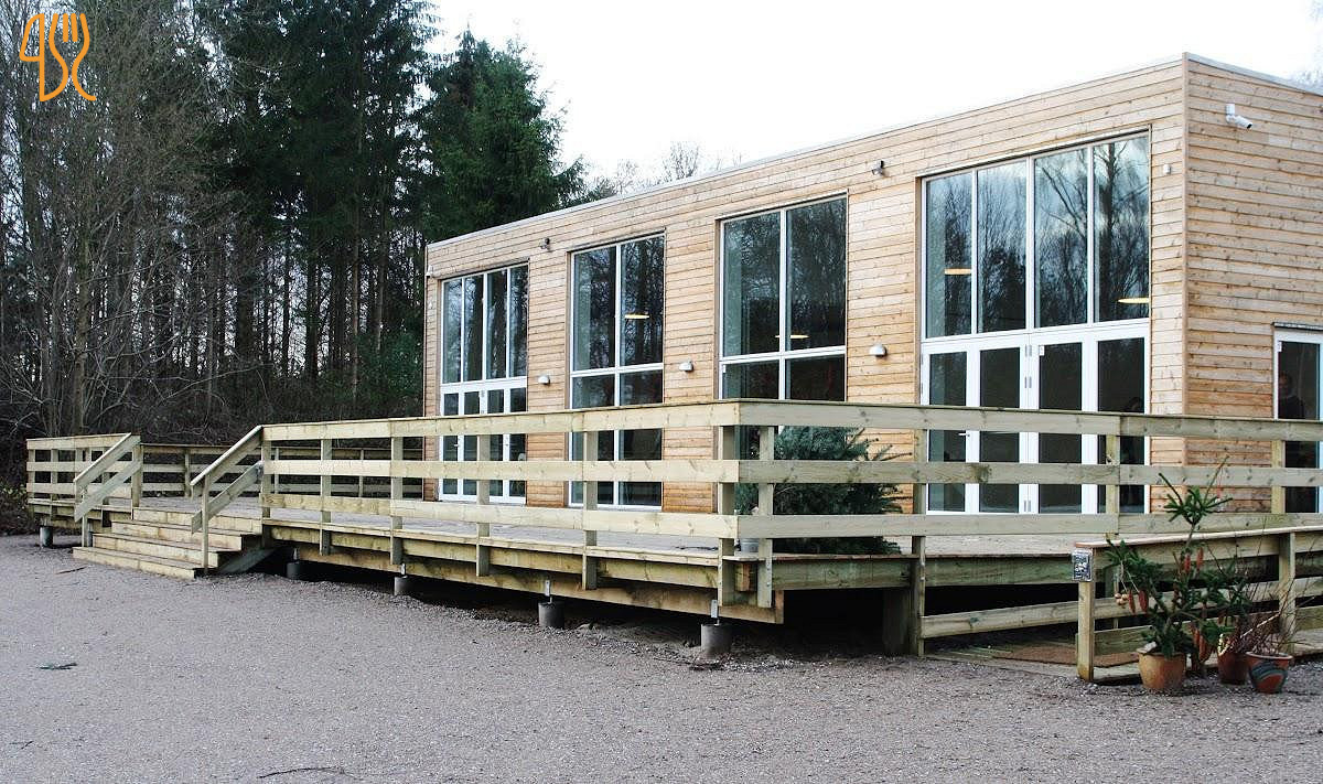 Parnashuset Udenfor