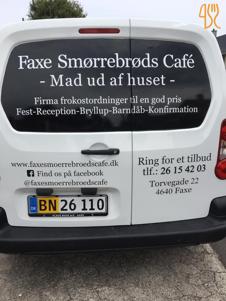 Byens Smørrebrøds Café Menu