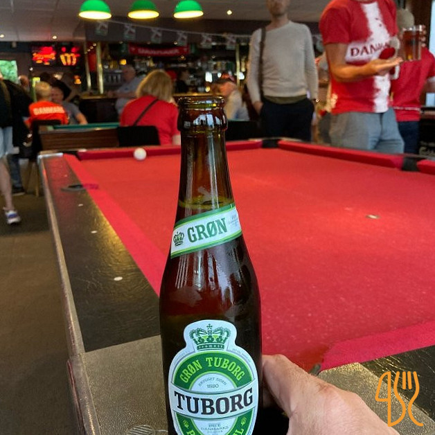 Post-pub Udenfor