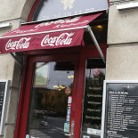 Pasha Kebab Udenfor