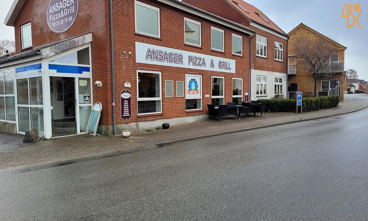 Ansager Pizza Grill Udenfor