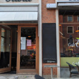 Café Olivia Udenfor