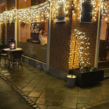 Café Olivia Udenfor
