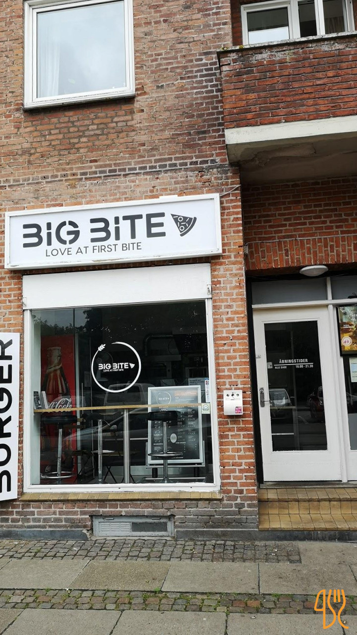 Big Bite Udenfor