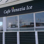 Cafe Venezia Ice Udenfor