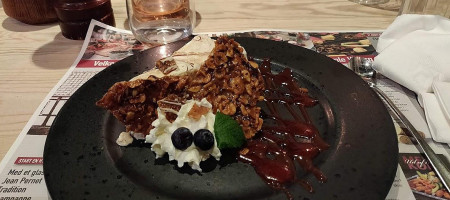 Den Gyldne Okse food