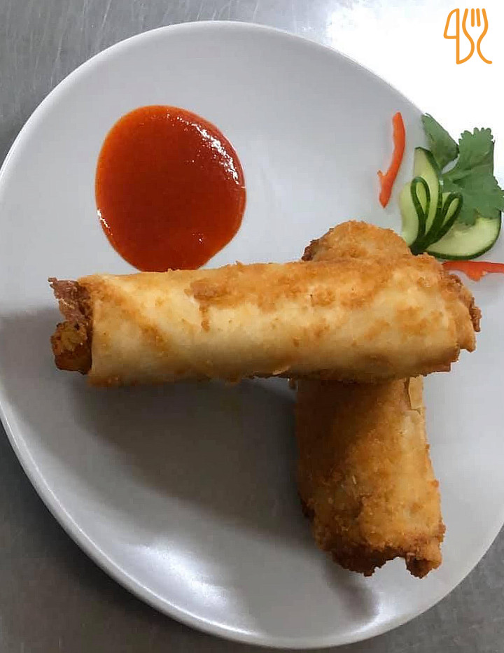 Singapore Kitchen Pizza Grill Mad
