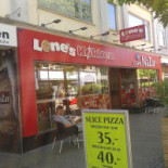Lones Køkken Udenfor