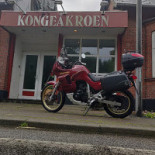 Kongeaakroen Udenfor