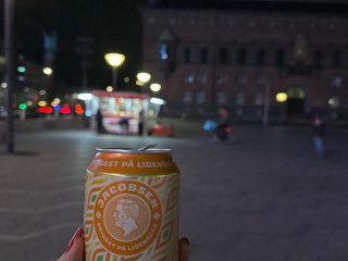 Pølsevogn På Rådhuspladsen