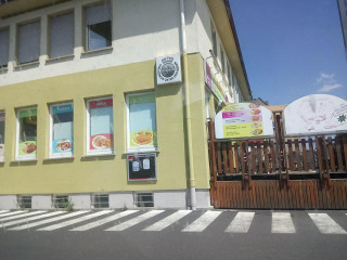 Elverhoej Pizza