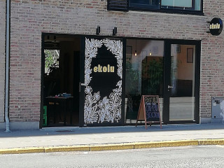 Ekolu Poke Burger