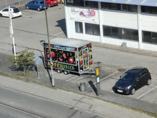 Graffiti Burger