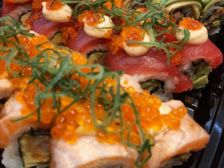 Charm Sushi