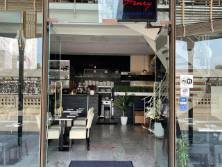 Henry’s
