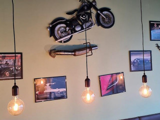 Garage Burger
