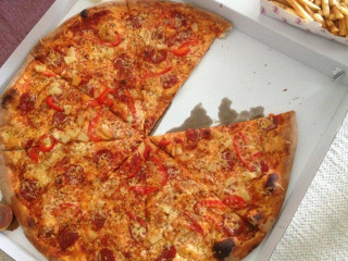 Happy Pizza