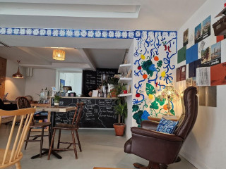 Café Visit