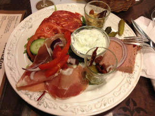 Cafe 5. Maj