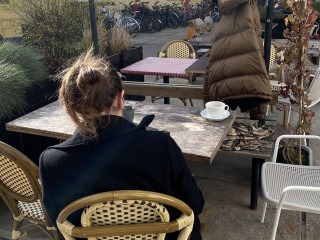 Cafeterie 37