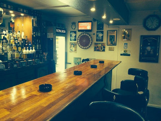 The Arrow Pub Pub, Live Music Billiards