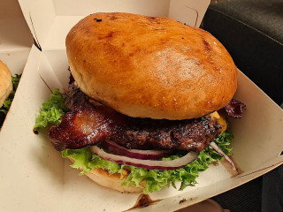 Hotstone Flame Grilled Burger